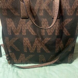 Michael Kor tote bag